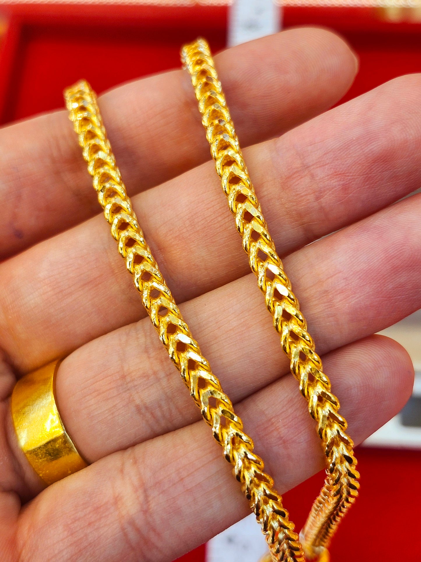22.8g, 22", Classic Franco Chain, 24k Gold
