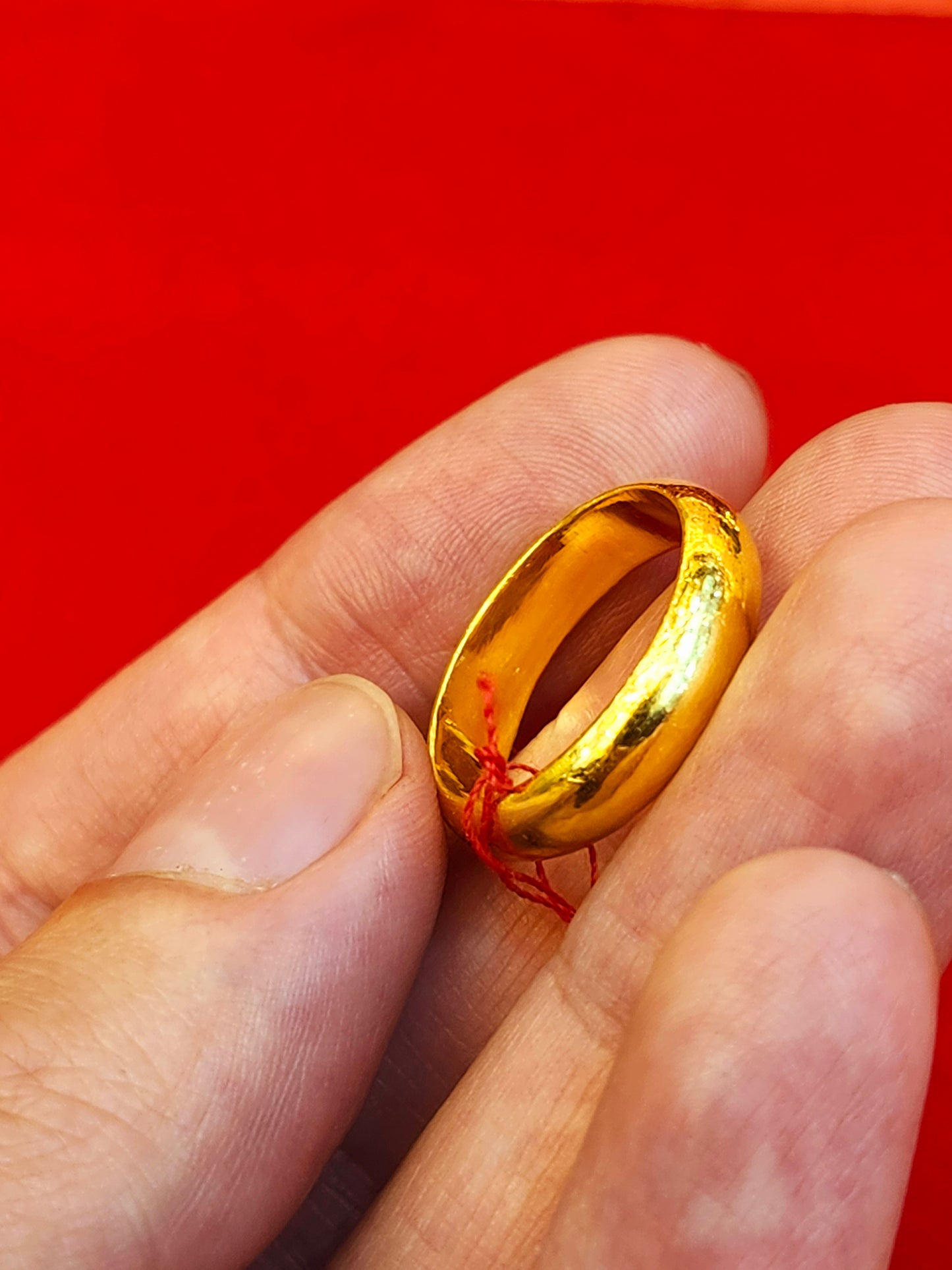 Round Wedding Band Ring, 24K Gold