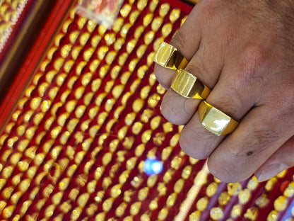 23K Thai Gold Signet Ring