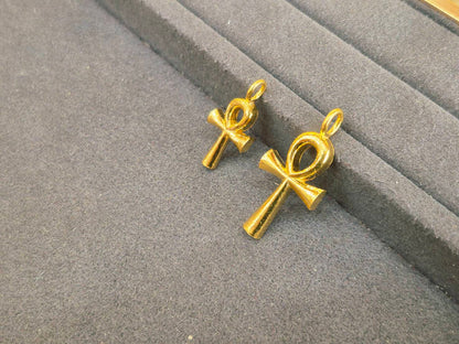 Egyptian Ankh Pendant, 24K Gold