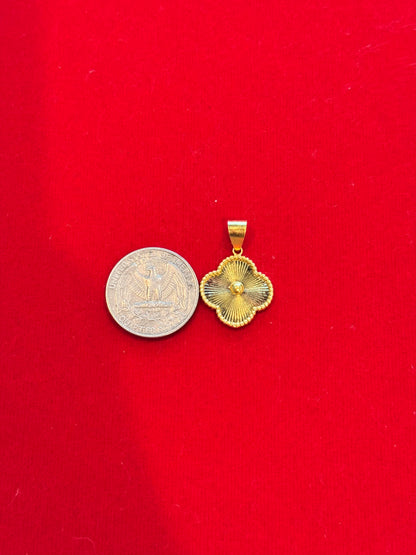 Clover Pendant, 23K Gold