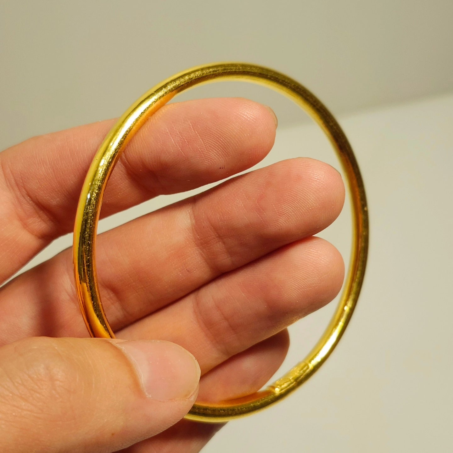 Round Bangle, 23K Gold