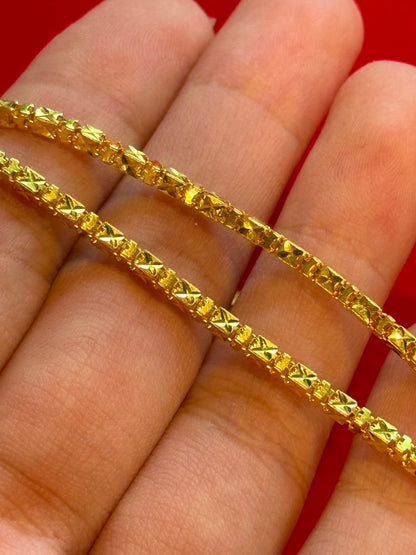 Diamond-Cut Box Link Chain, 23K Gold