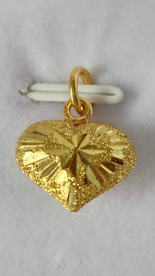 Heart Pendant, 23K Gold