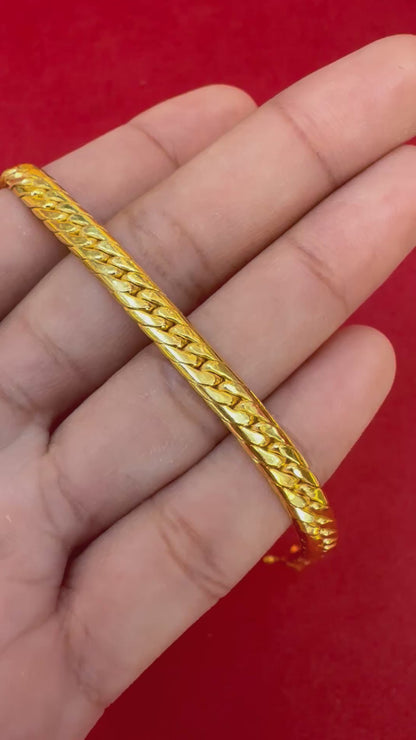 22.8g, 7.5”, Tight Cuban Bracelet, 23K Gold
