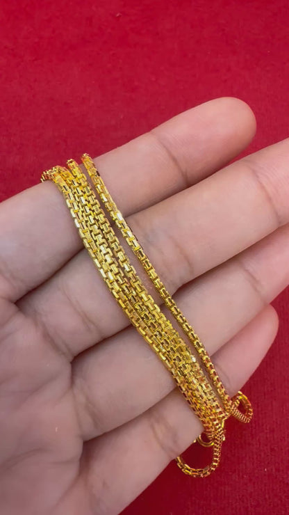 13.6g, 20”, Box Chain, 23K Gold